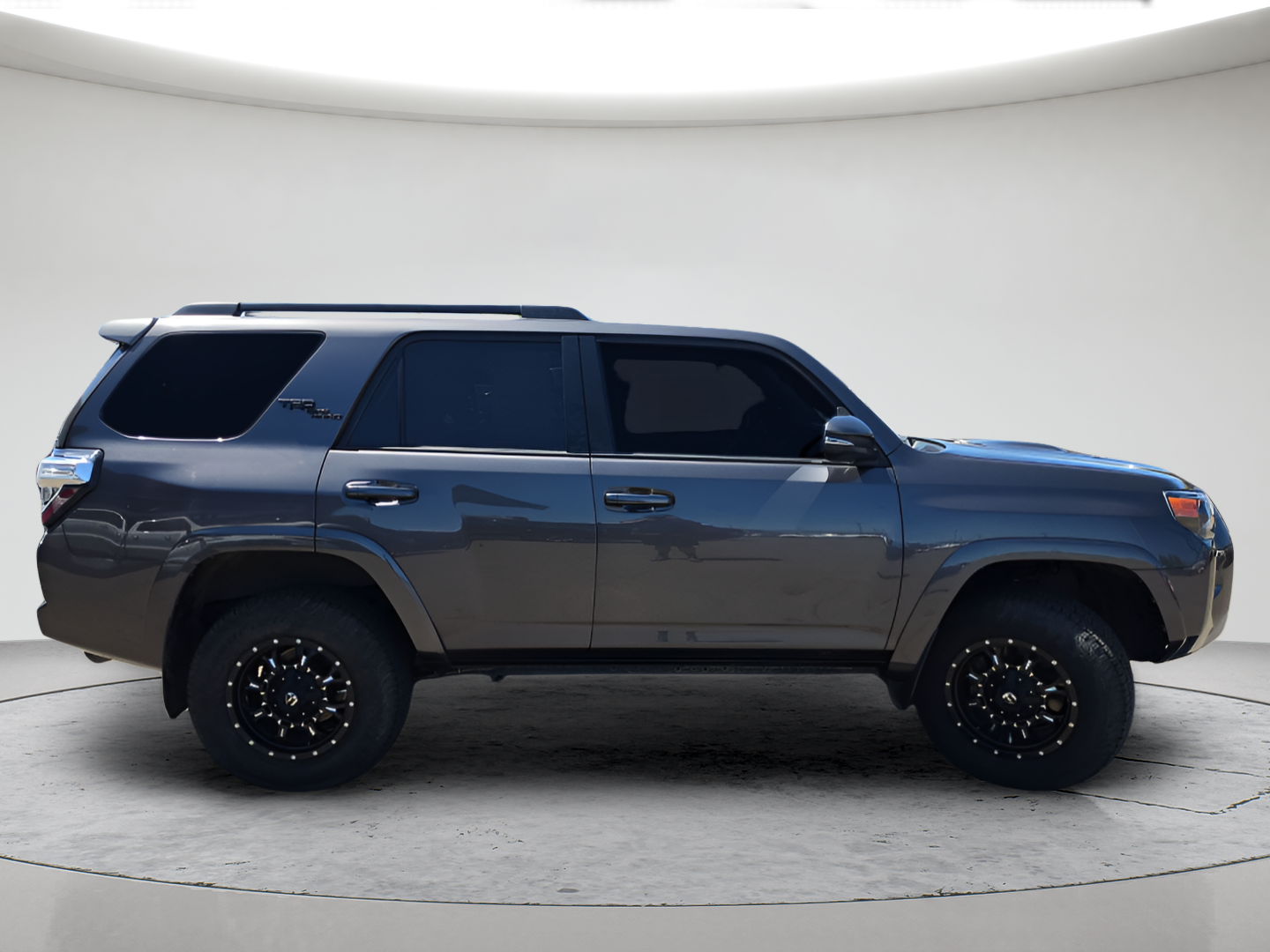 Used 2020 Magnetic Gray Metallic Toyota TRD Off-Road Premium image 4