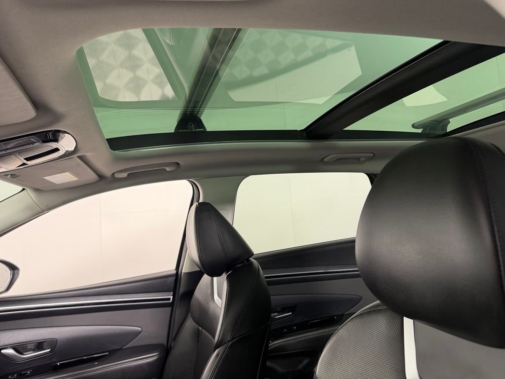 Used 2022  Hyundai Limited image 26