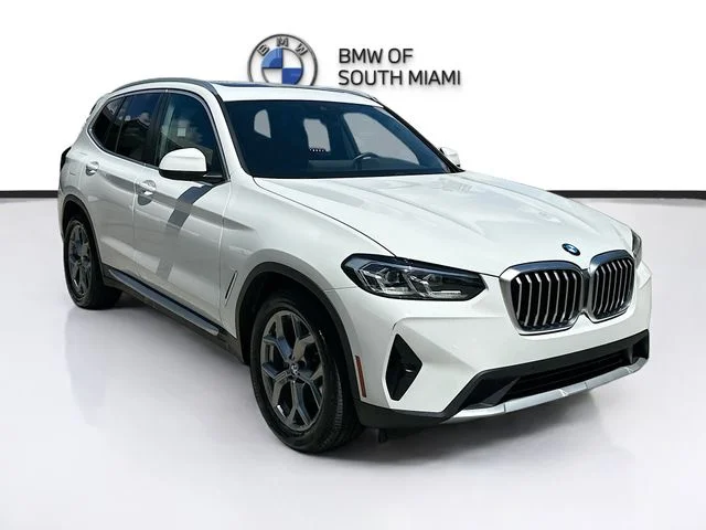 2022 BMW X3 xDrive30i's photo