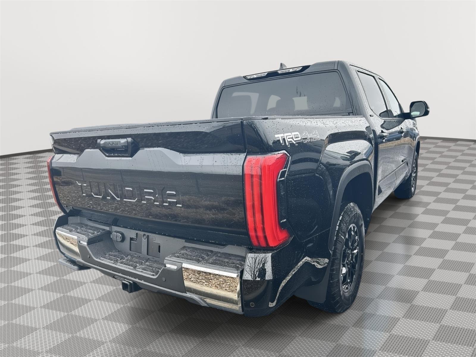 New 2026 Midnight Black Metallic Toyota  SR5 image 19