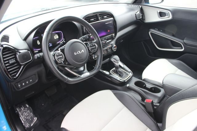 Used 2023 Blue Kia GT-Line image 3