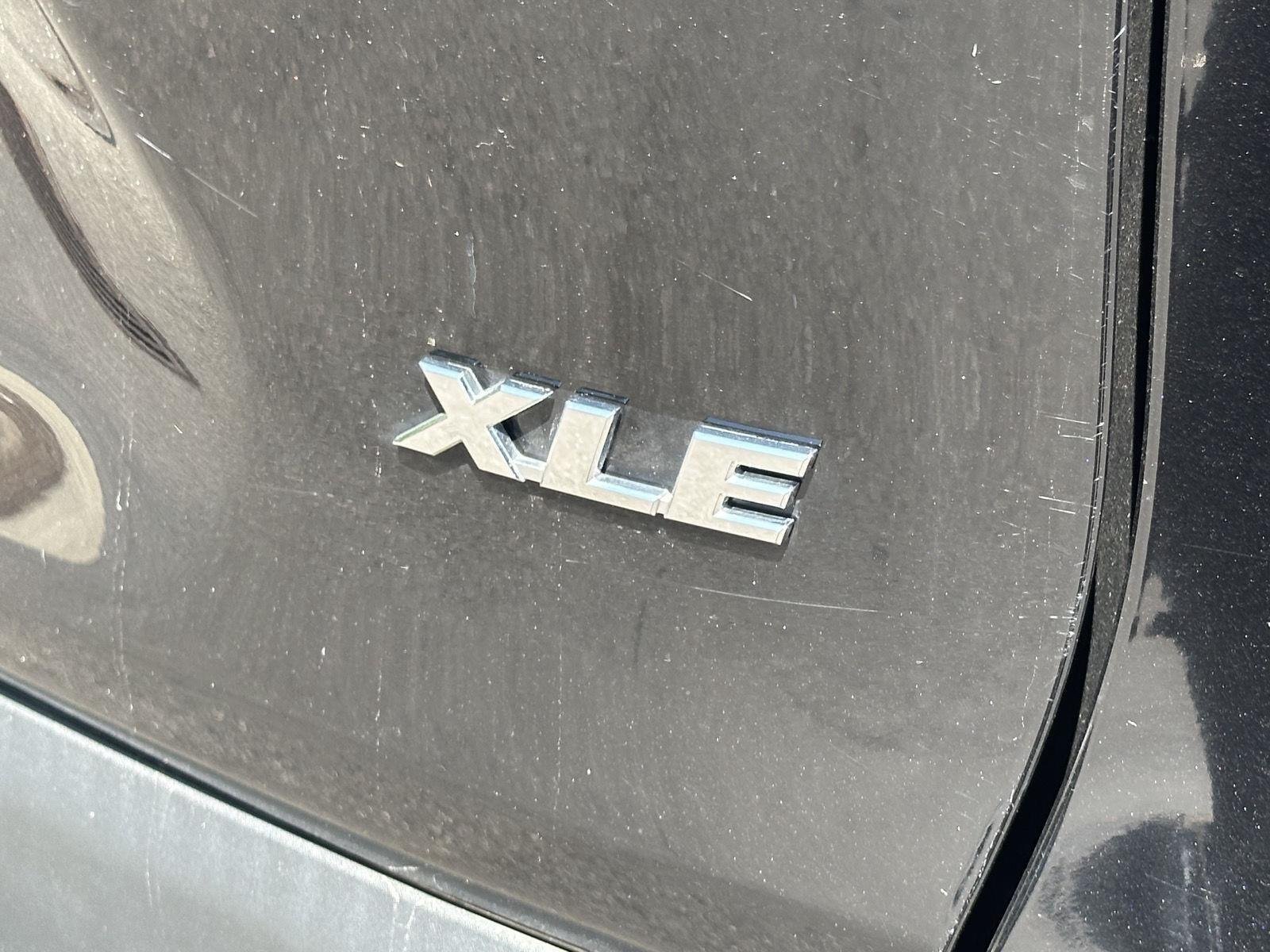 Used 2025 Midnight Black Metallic Toyota XLE image 10
