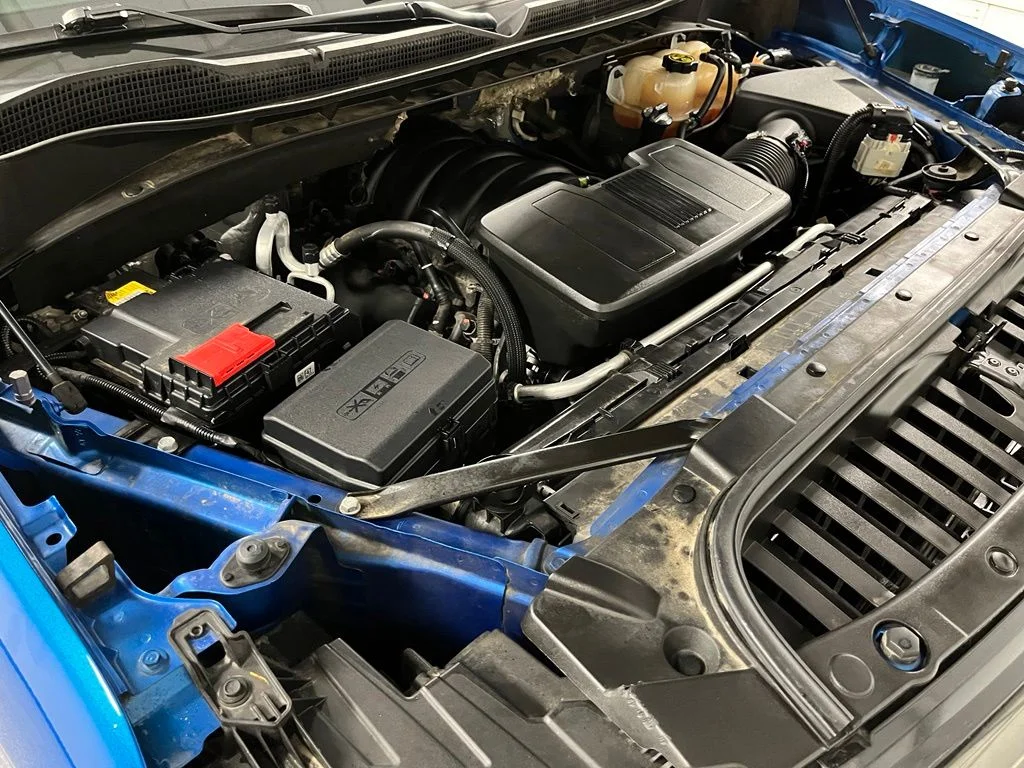 Used 2022 Blue Chevrolet ZR2 image 59
