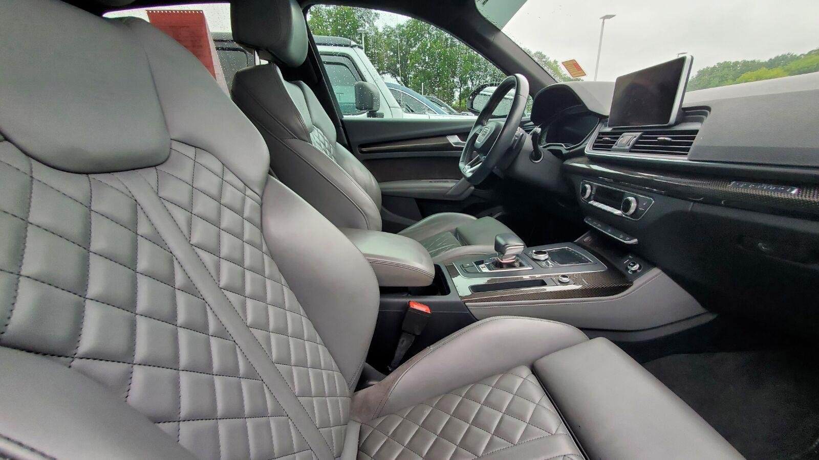 Used 2018 Daytona Gray Pearl Effect Audi Premium Plus image 4