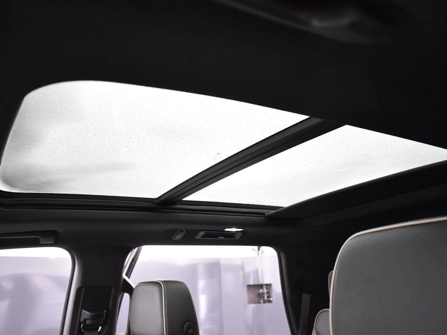 Used 2021 Summit White GMC SLT image 31
