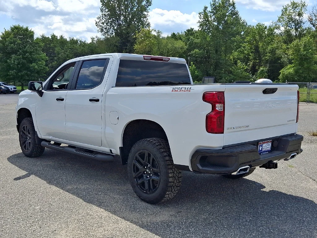 New 2026 Summit White Chevrolet Custom Trail Boss image 6
