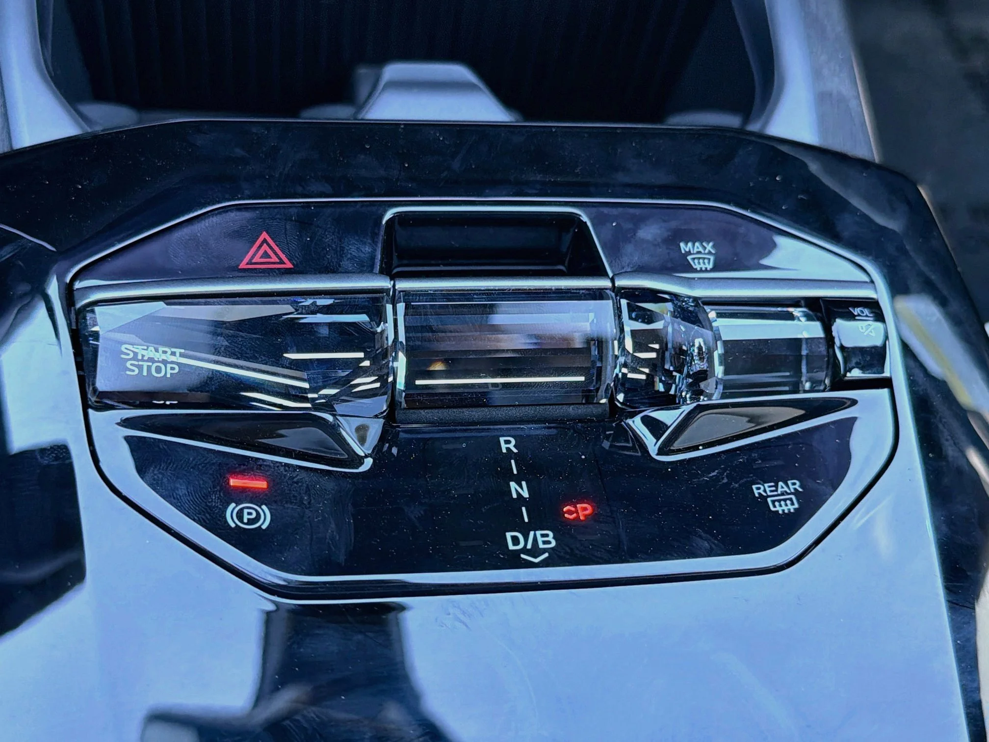New 2027 Brooklyn Grey Metallic BMW 50 xDrive image 28
