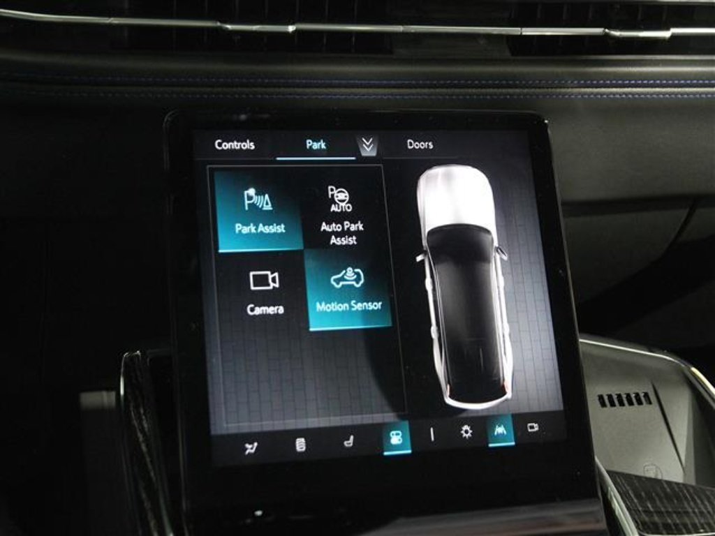 2025 Cadillac Escalade IQ Luxury 1 - Photo 19