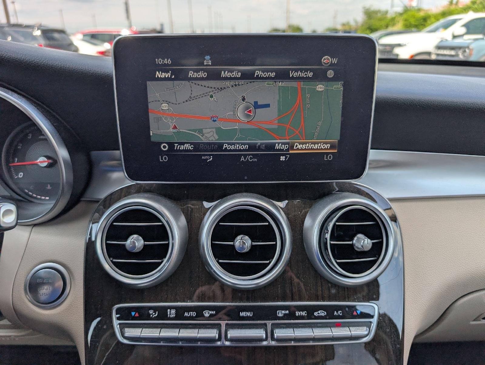 Used 2019 Lunar Blue Metallic Mercedes-Benz GLC 300 image 16