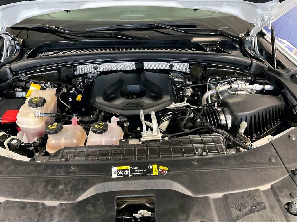 Used 2024 White Jeep 4xe image 35