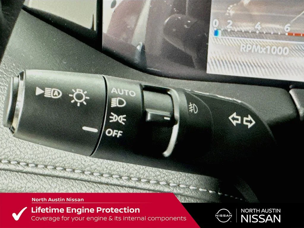 New 2026 Gray Nissan Platinum image 13