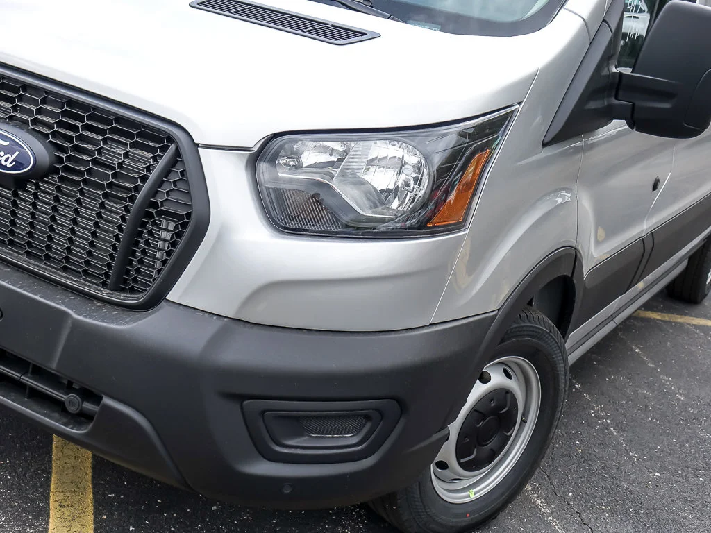 New 2026 Ingot Silver Metallic Ford Cargo Van image 5