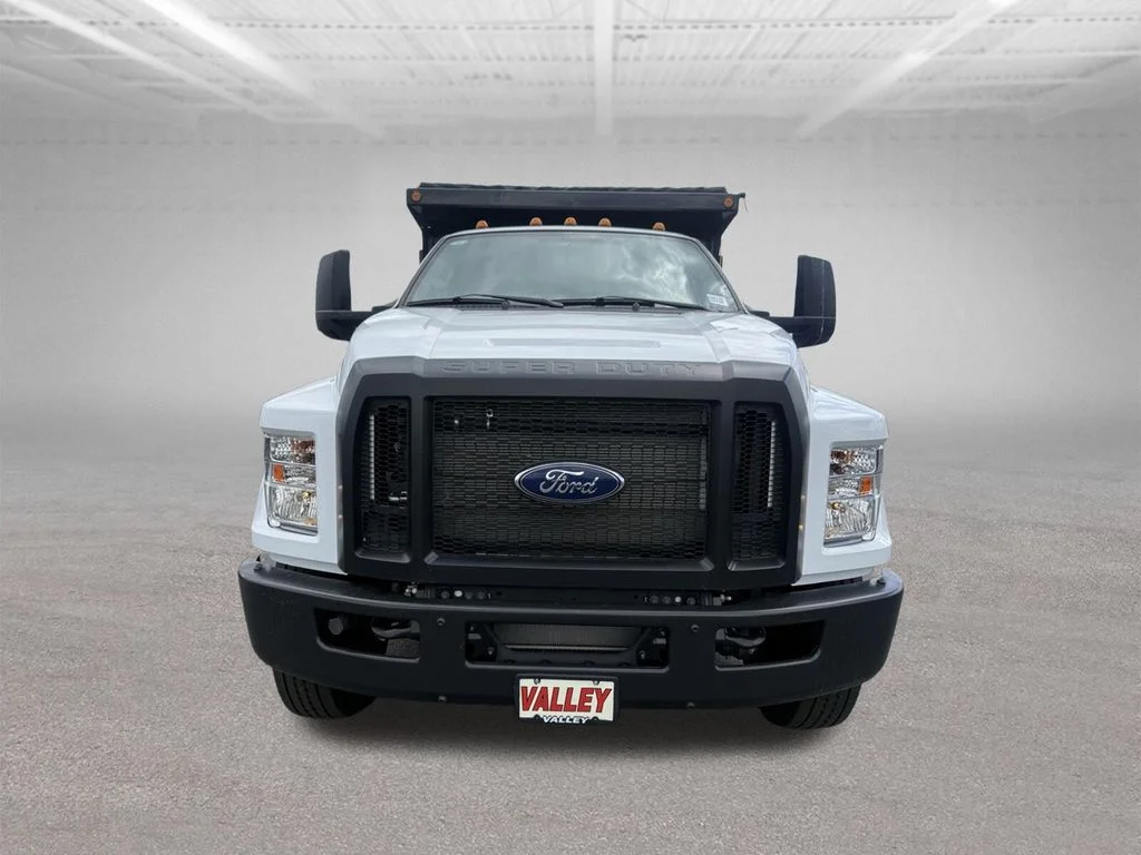New 2025 Oxford White Ford F-750 SD Diesel Straight Frame image 9