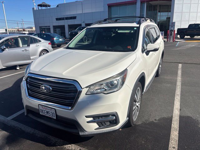Used 2019 White Subaru Limited image 1