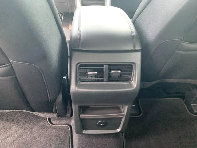 Used 2024 Gray Ford SE image 20