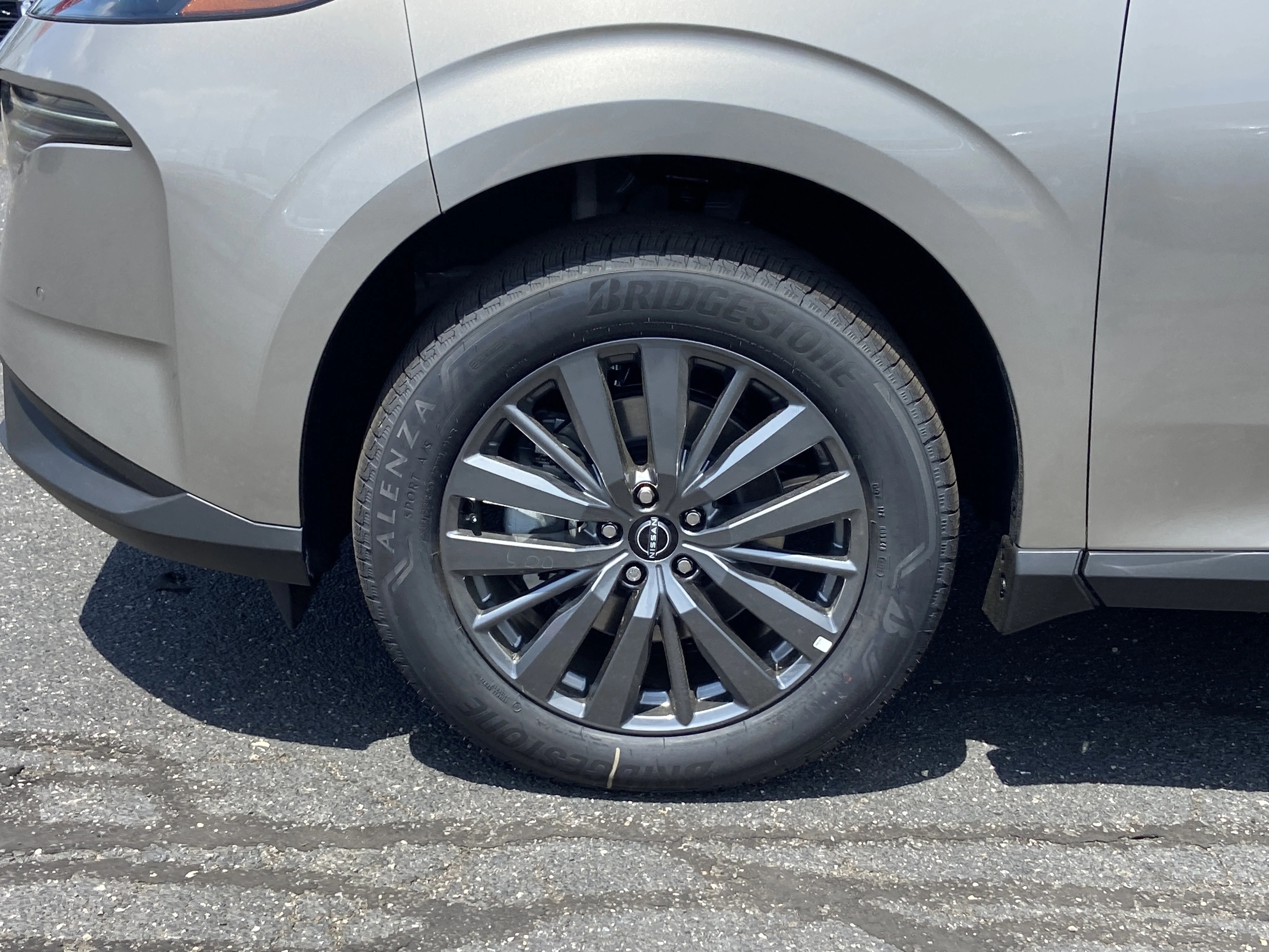 New 2026 Champagne Silver Metallic Nissan SL image 8