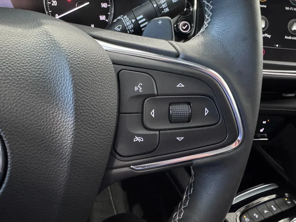 Used 2023 MOONSTONE GRAY METALLIC Buick Essence image 15