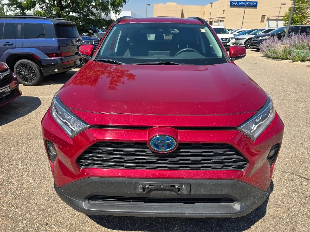 Used 2019 Ruby Flare Pearl Toyota Hybrid XLE image 19
