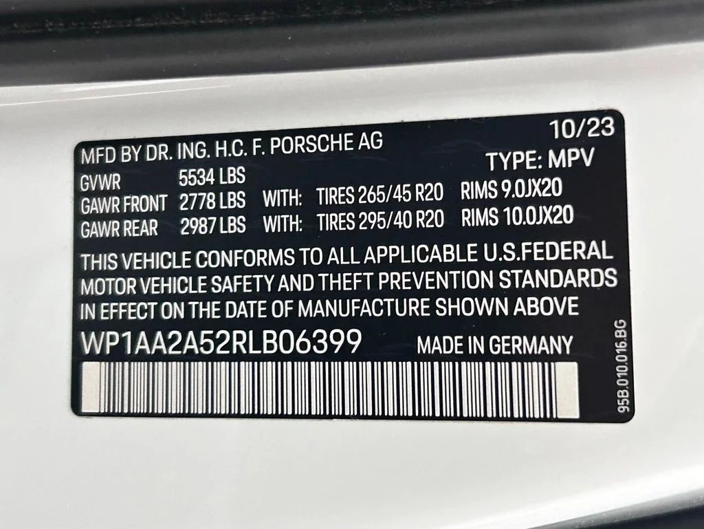 Used 2024 White Porsche  image 24