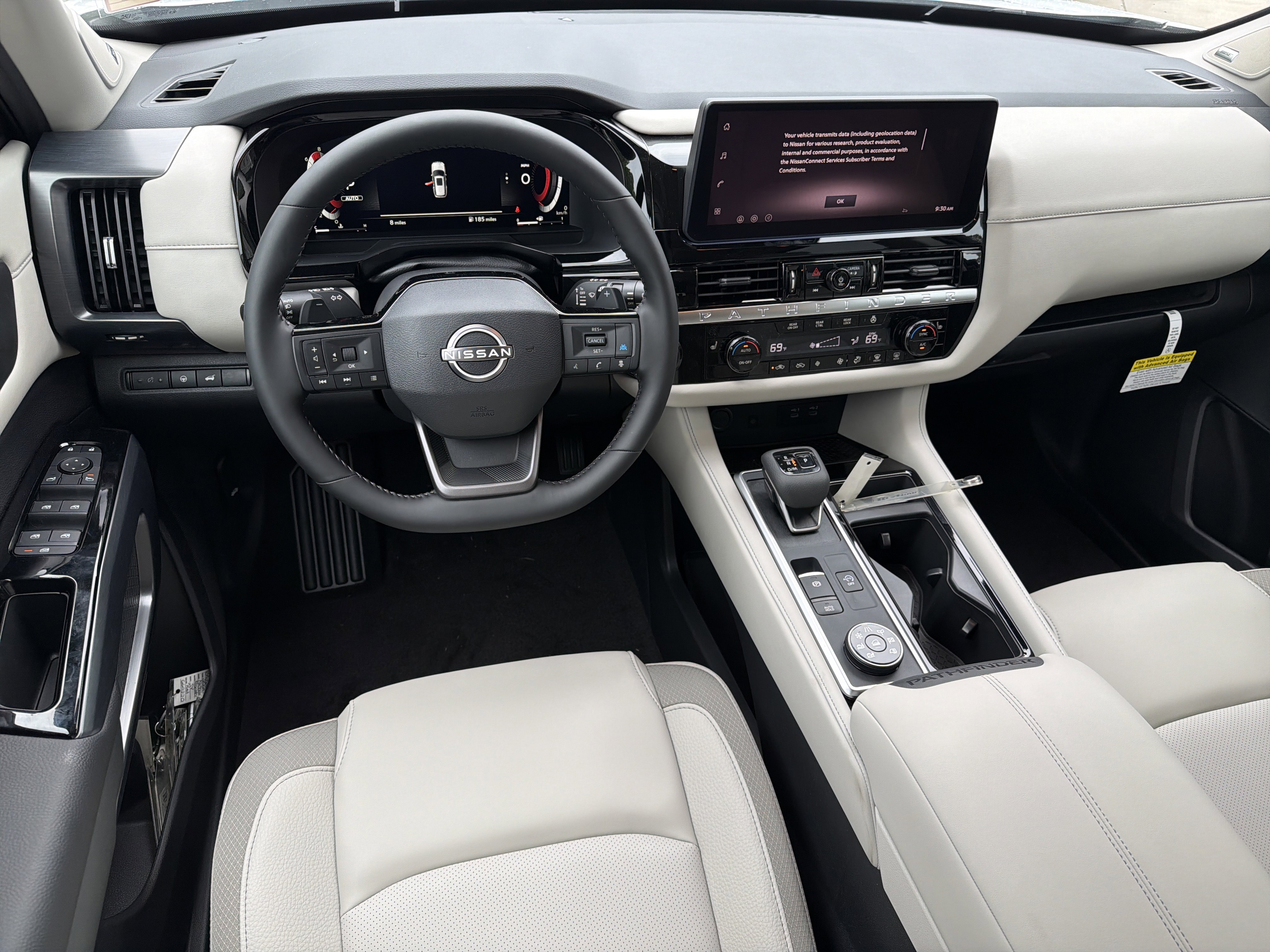 New 2026 Everest White Pearl Tricoat Nissan SL image 23