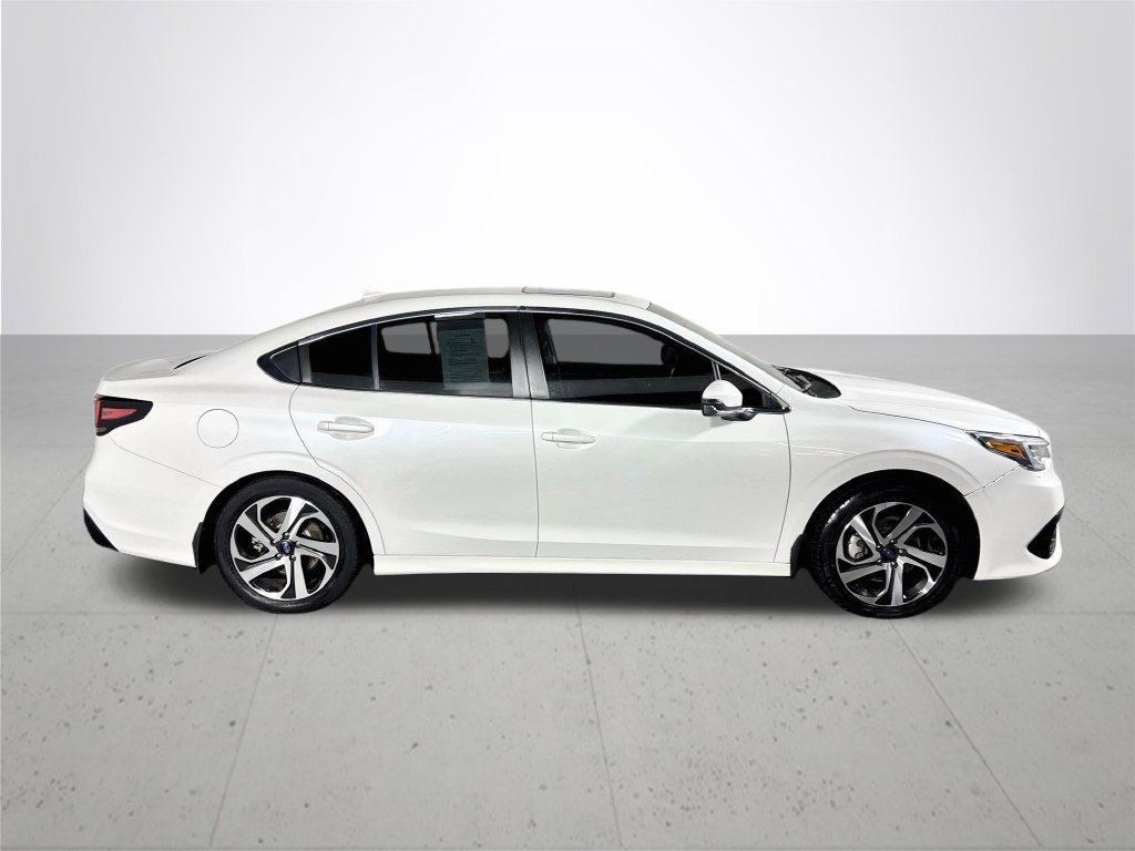 Used 2022 Crystal White Pearl Subaru Limited XT image 5