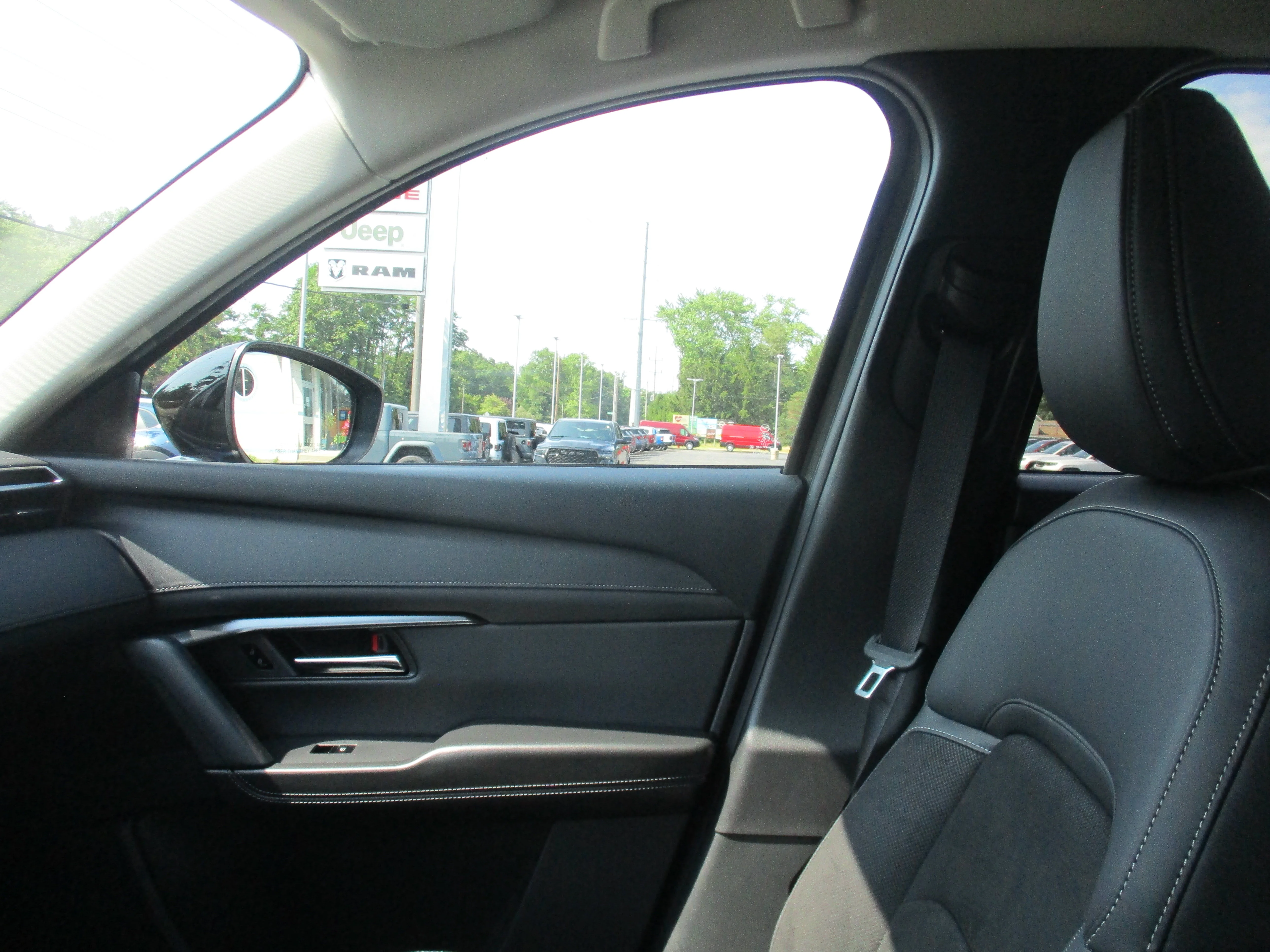 New 2026 Navy Blue Mica Mazda 2.5 S Select AWD image 22
