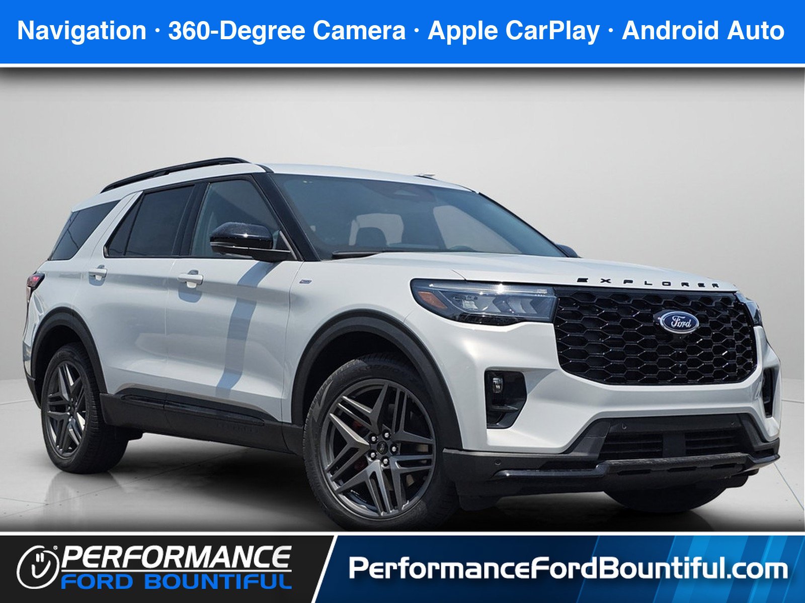 New 2026 Space White Metallic Ford ST-Line image 1