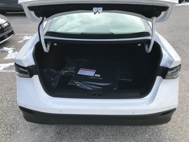 New 2026 Aspen White Tricoat Nissan SL image 24