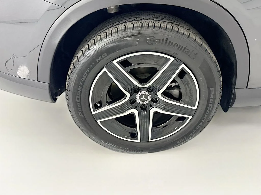Certified Used 2026 Gray Mercedes-Benz GLC 300 image 32