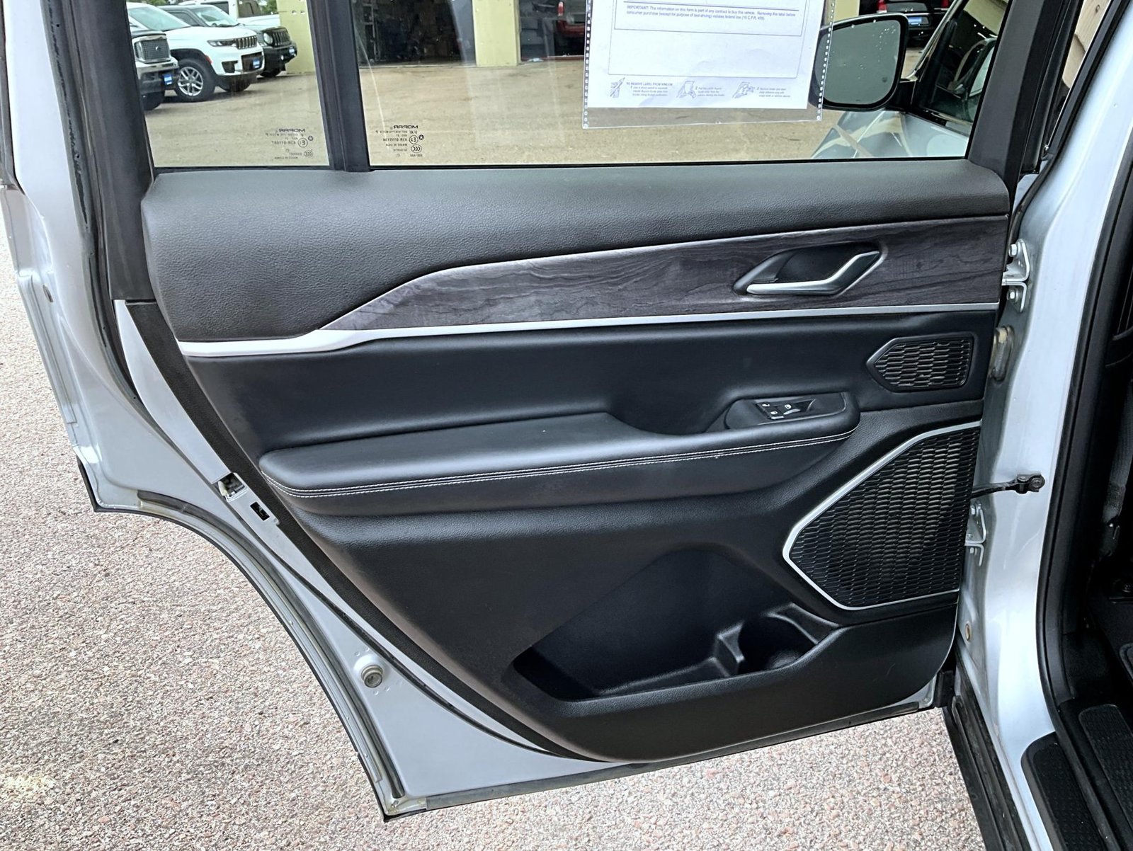 Used 2021 Silver Jeep Limited image 22