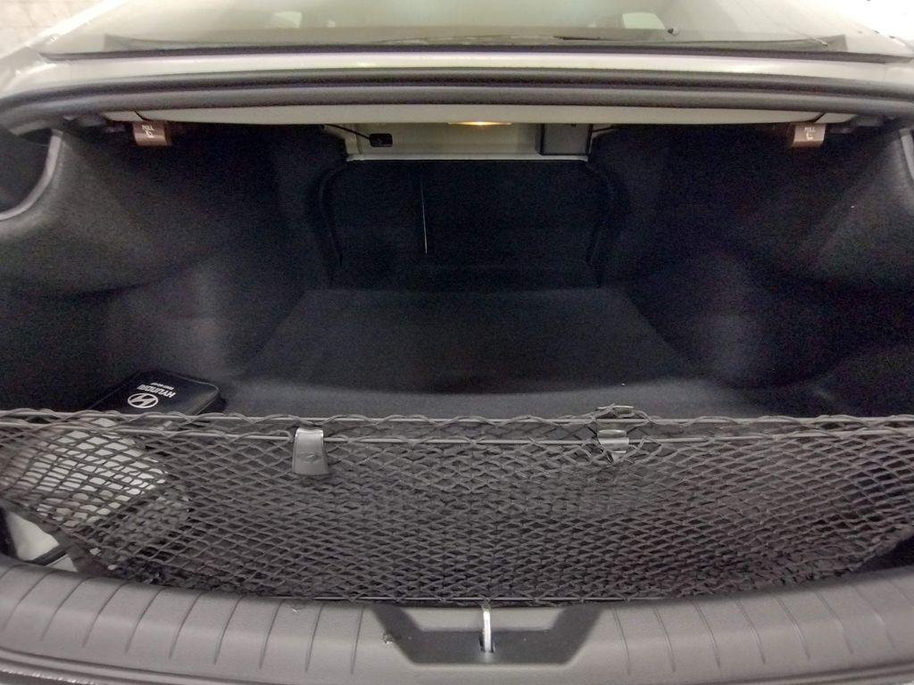 New 2026 White Hyundai SE image 13