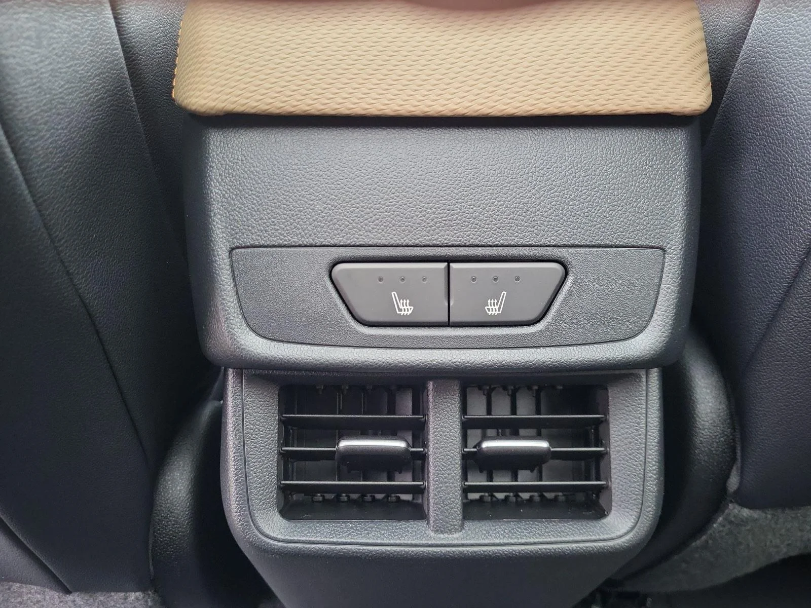 2026 Chevrolet Equinox ACTIV - Photo 22