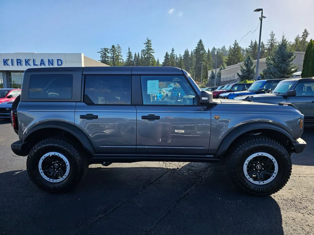2025 Ford Bronco 4-Door Badlands - Photo 8
