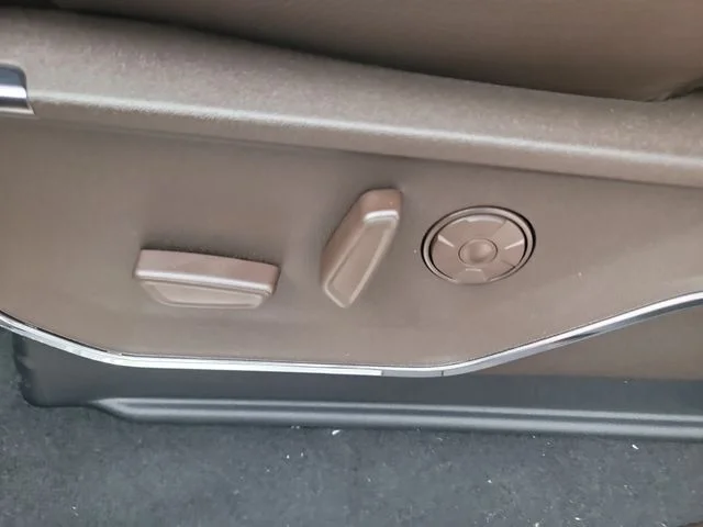 New 2026 Gray Metallic Ford King Ranch image 21