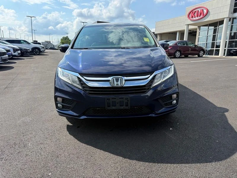 Used 2018  Honda EX image 2