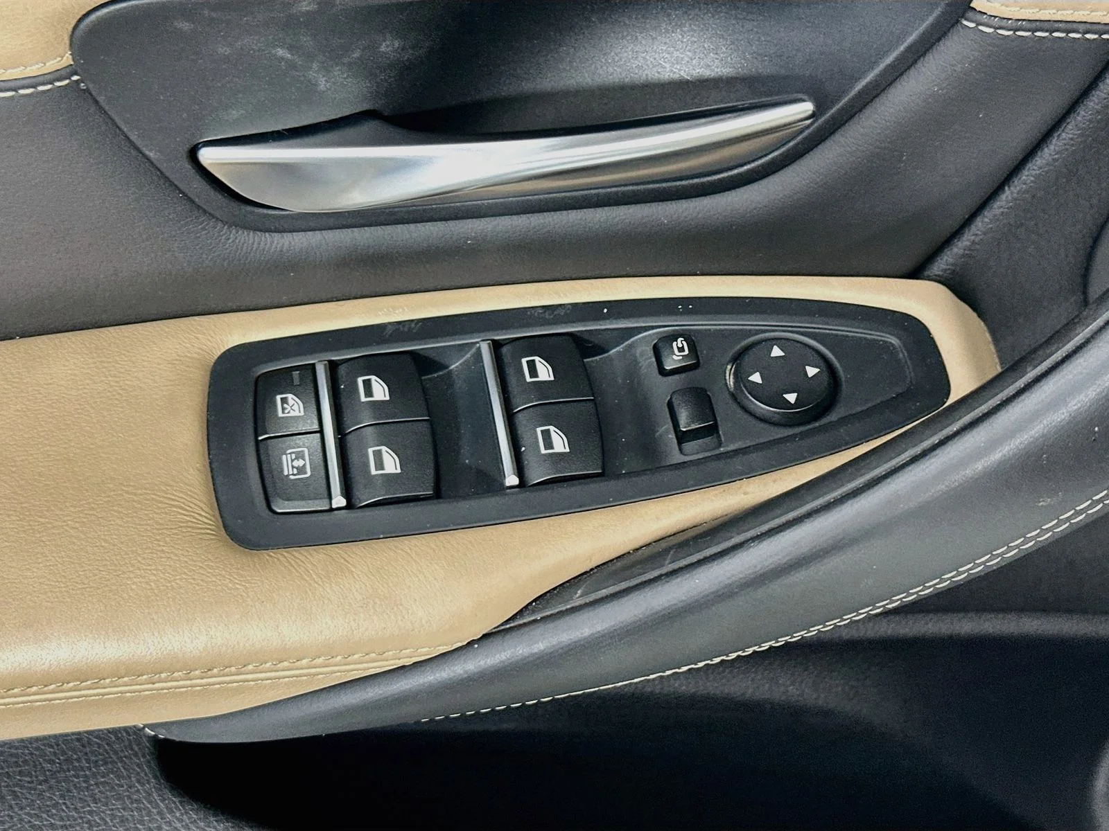 Used 2016 White BMW Base image 19