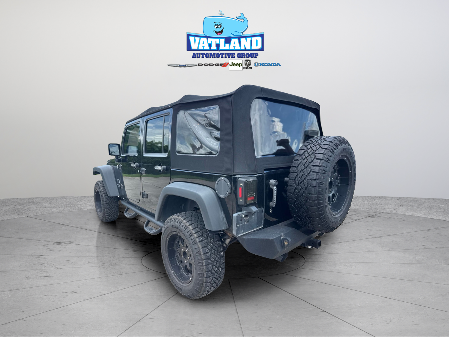 Used 2008 Black Jeep Unlimited X image 13