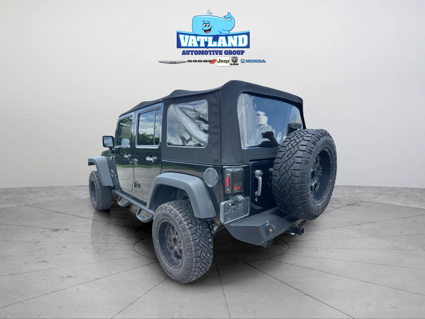 Used 2008 Black Jeep Unlimited X image 13