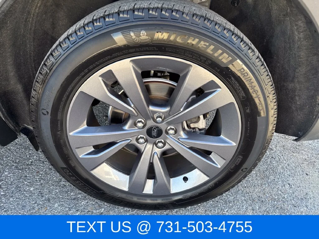 Used 2023 Gray Ford XLT image 28