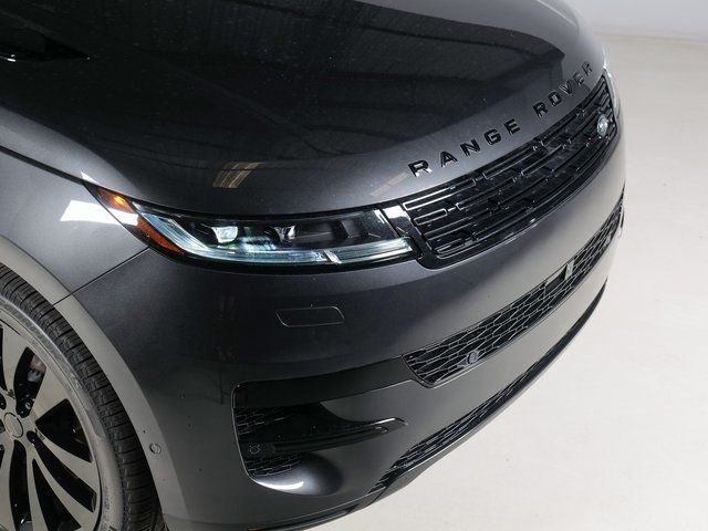 New 2026 Carpathian Grey Land Rover SE image 27