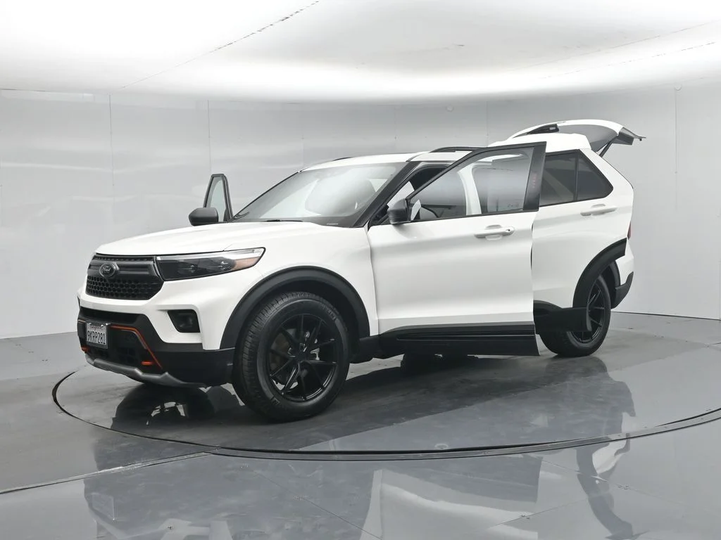 Used 2022 White Ford Timberline image 35