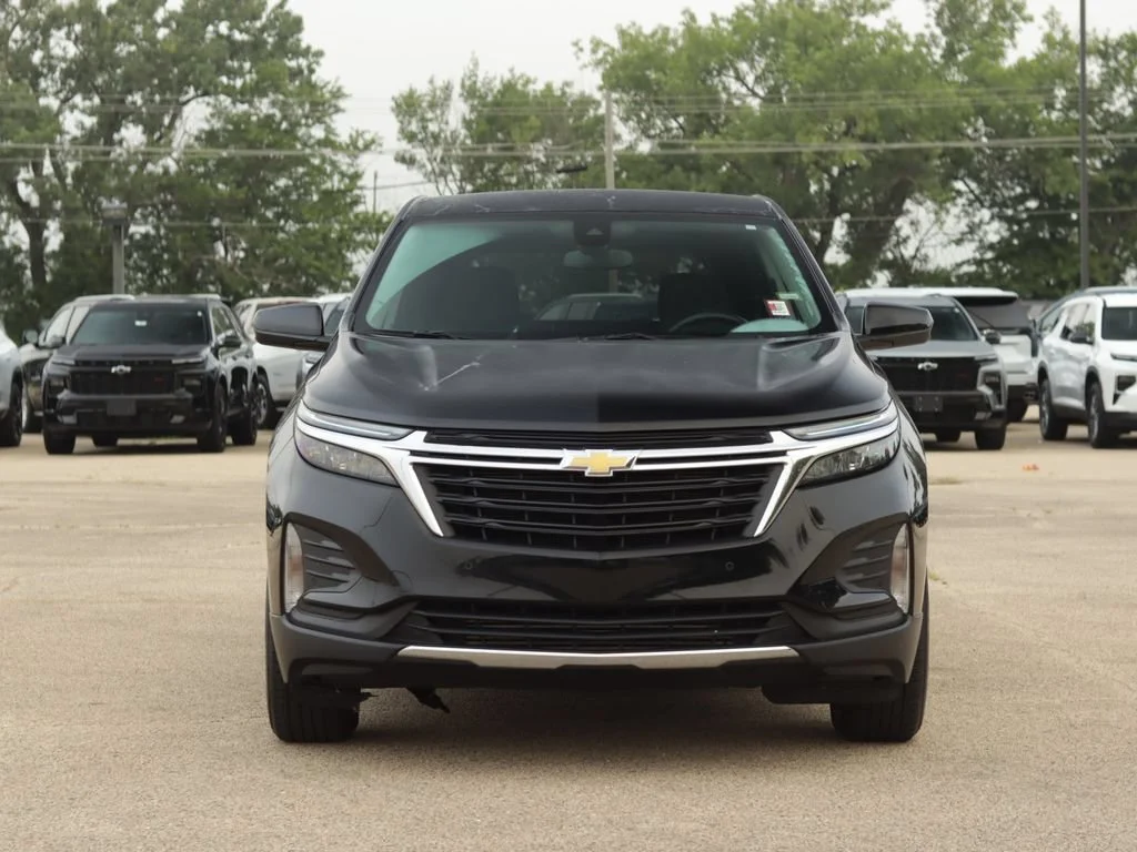 Used 2024 Chevrolet Equinox LT with VIN 3GNAXKEG9RL183780 for sale in Pekin, IL