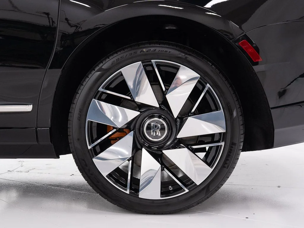 New 2026 Black Diamond Rolls-Royce  image 50