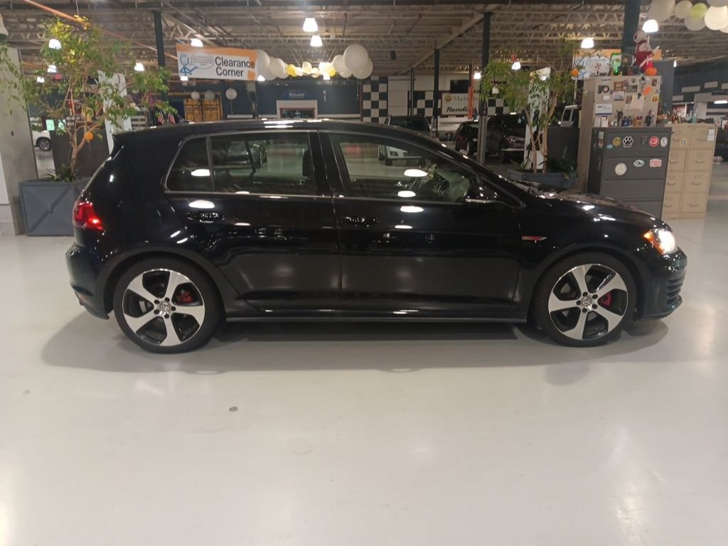 Used 2015 Black Volkswagen 2.0T SE image 6