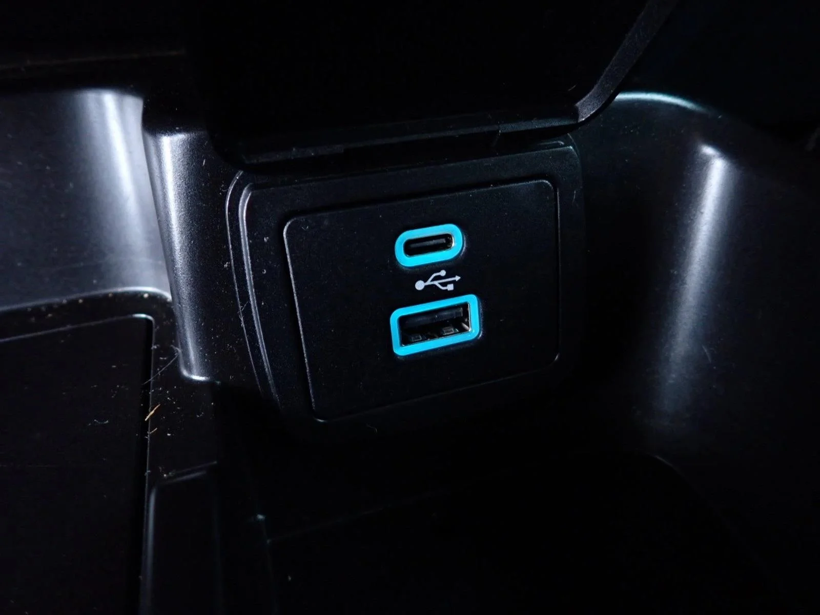Used 2025 Shadow Black Ford Raptor image 15