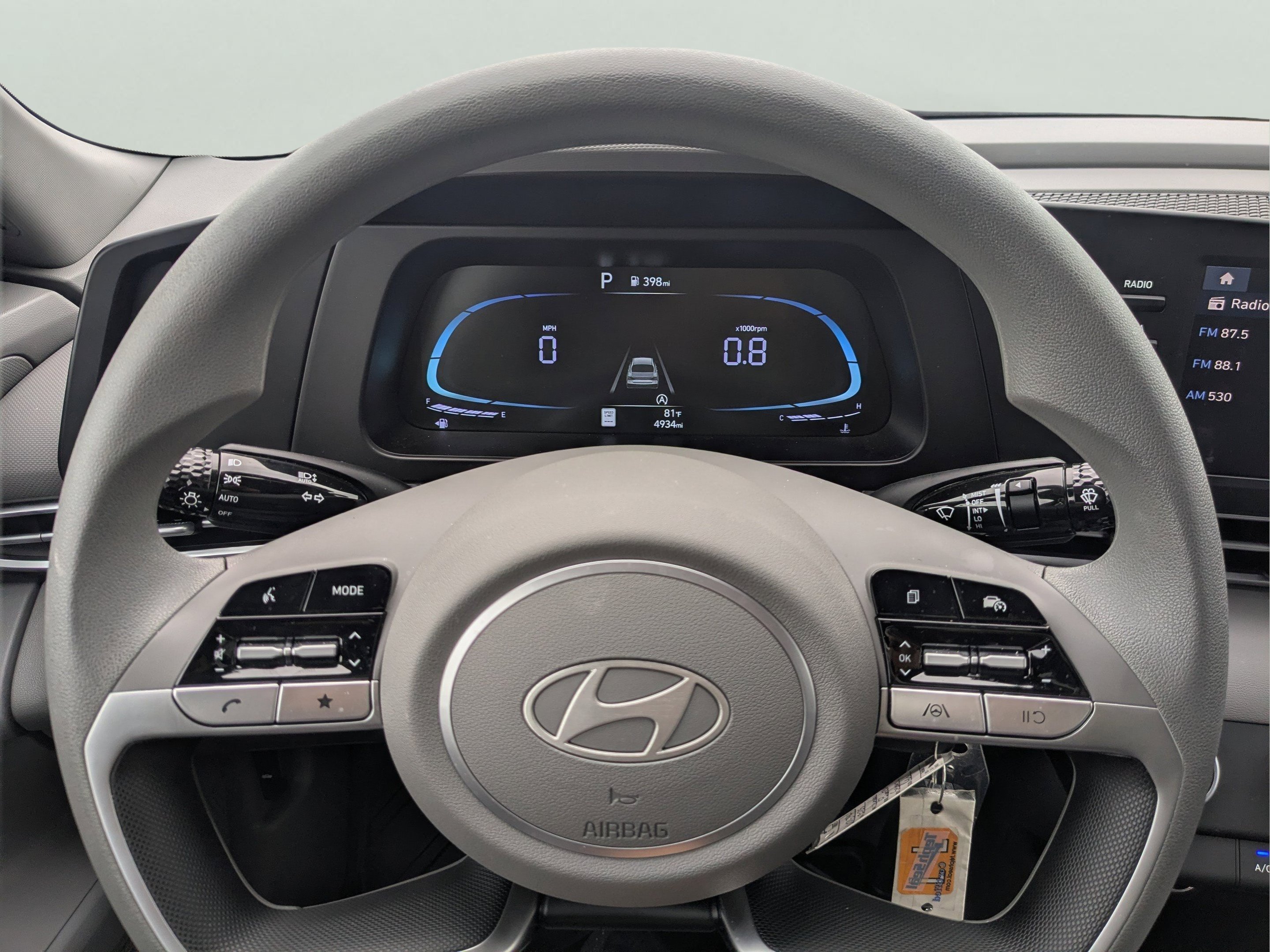 New 2025 Ultimate Red Hyundai SE image 31