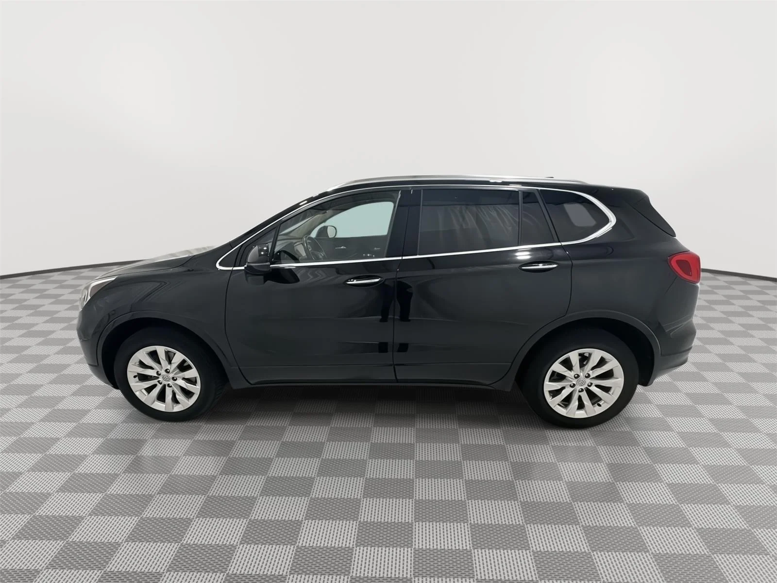 Used 2017 EBONY TWILIGHT METALLIC Buick Essence image 2