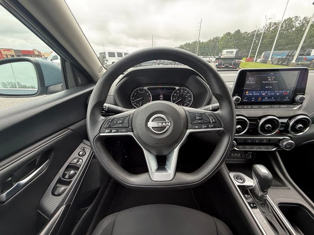 Used 2024 Gray Nissan SV image 9