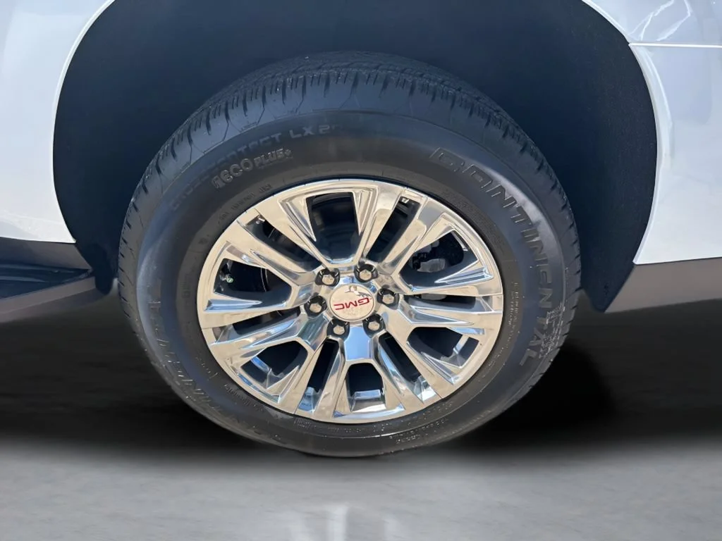 New 2026 Glacier White Tricoat GMC Denali image 40