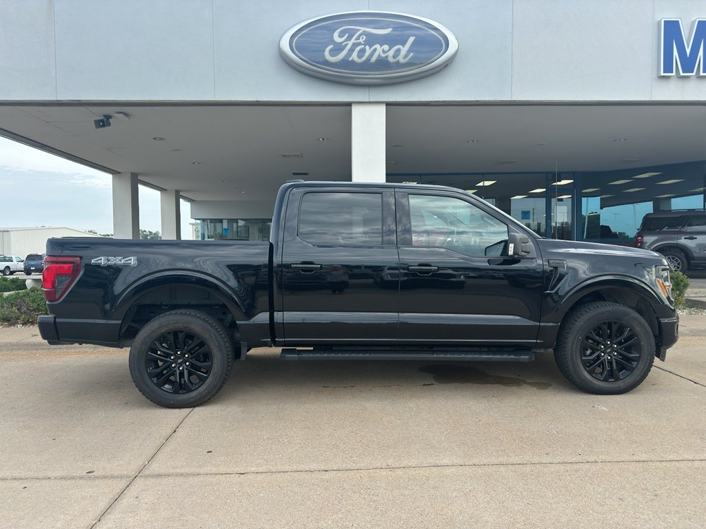 Used 2024 Agate Black Metallic Ford XLT image 13